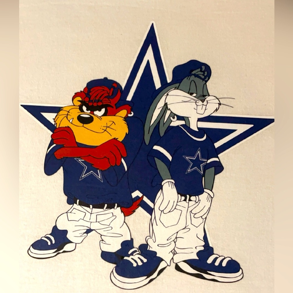 Bugs Bunny and Taz Dallas Cowboys tee